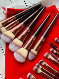 Maange 18 pcs face and eyes professional brushes with velvet pouch - Wine-Red