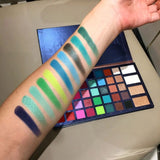 BEAUTY GLAZED
- 44 Real Classic All In One Eyeshadow Highlighter Bronzer Palette.