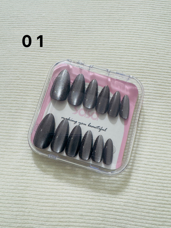 Sasa CAT EYES NAILS with nail sticker